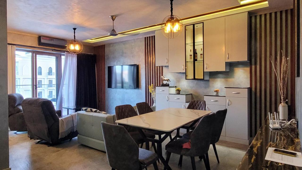 Ultralux 75 Apartment Tashkent Luaran gambar